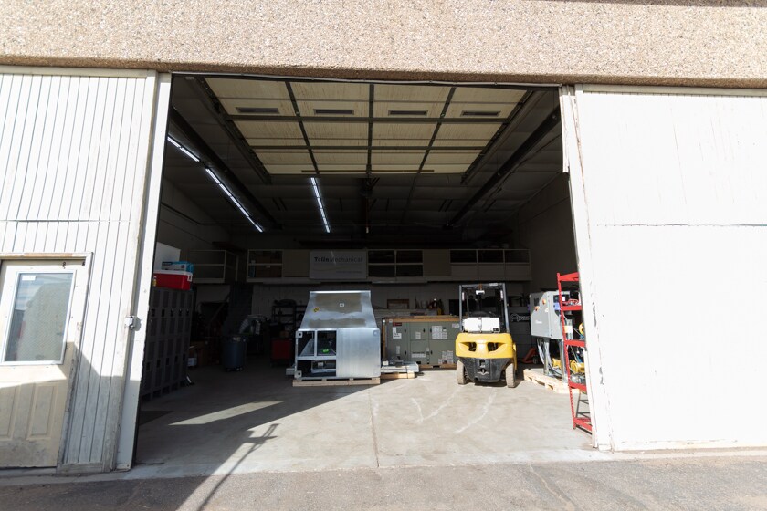 More Photos Of 2020 Airway Ave, Fort Collins Light Manufacturing For Lease