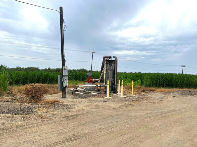 More Photos Of I Drive @ Avenue 196, Tulare Land For Sale