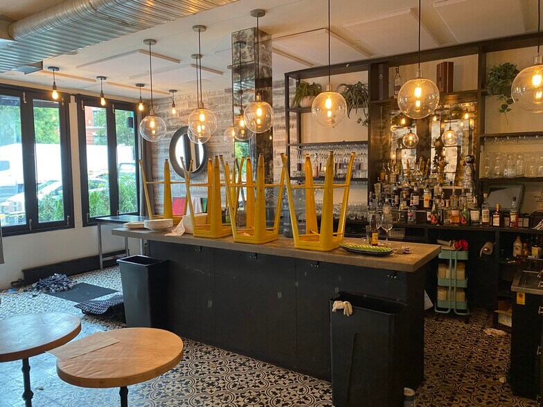 More Photos Of 29 Seventh Ave S, New York Apartments For Lease