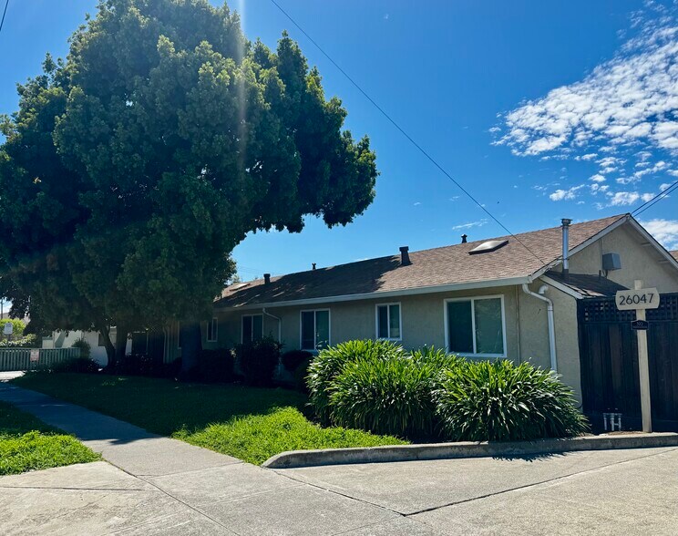 More Photos Of 26047 Gading Rd, Hayward Apartments For Sale