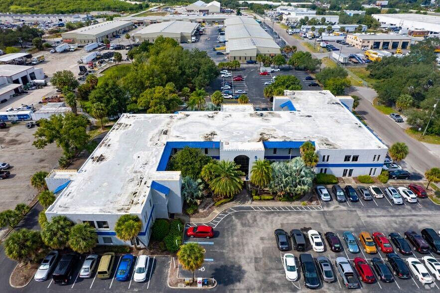 More Photos Of 5118 N 56th St, Tampa Office For Lease