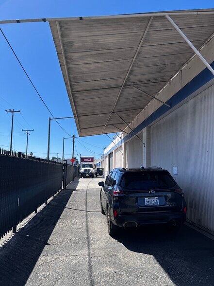 More Photos Of 1401 S Santa Fe Ave, Compton Warehouse For Sale