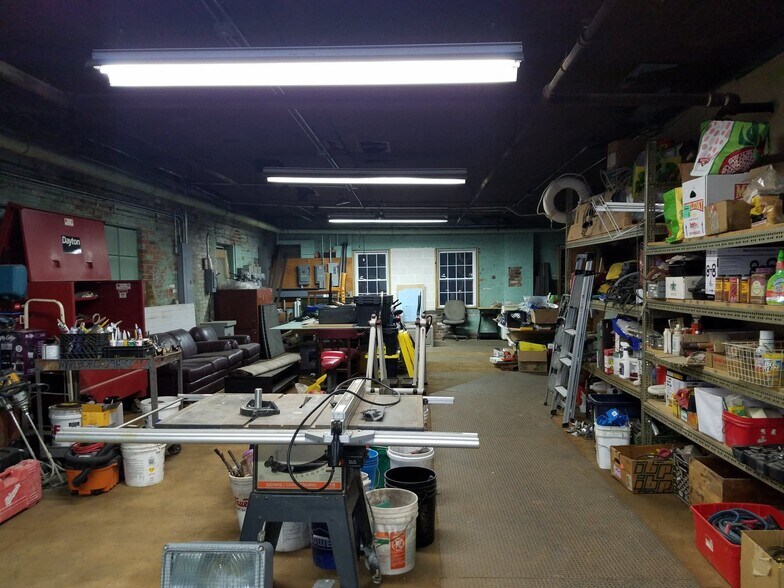 More Photos Of 75 Walnut St, Fitchburg Warehouse For Sale
