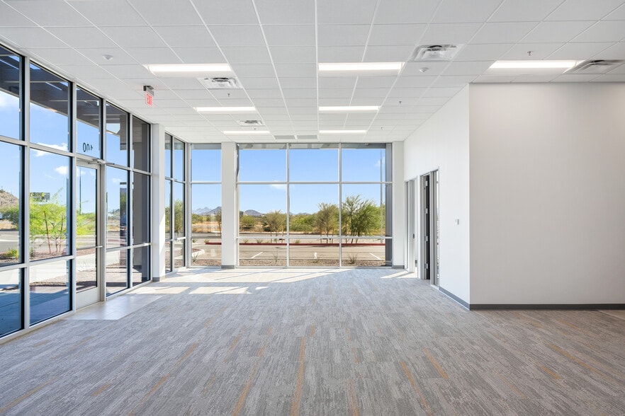 More Photos Of 500 E Pinnacle Peak Rd, Phoenix Unknown For Lease