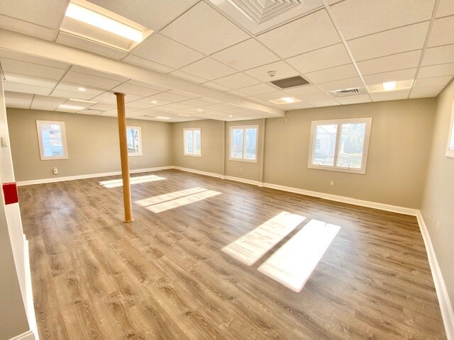 More Photos Of 190 Pulaski Ave, Sayreville Medical For Lease