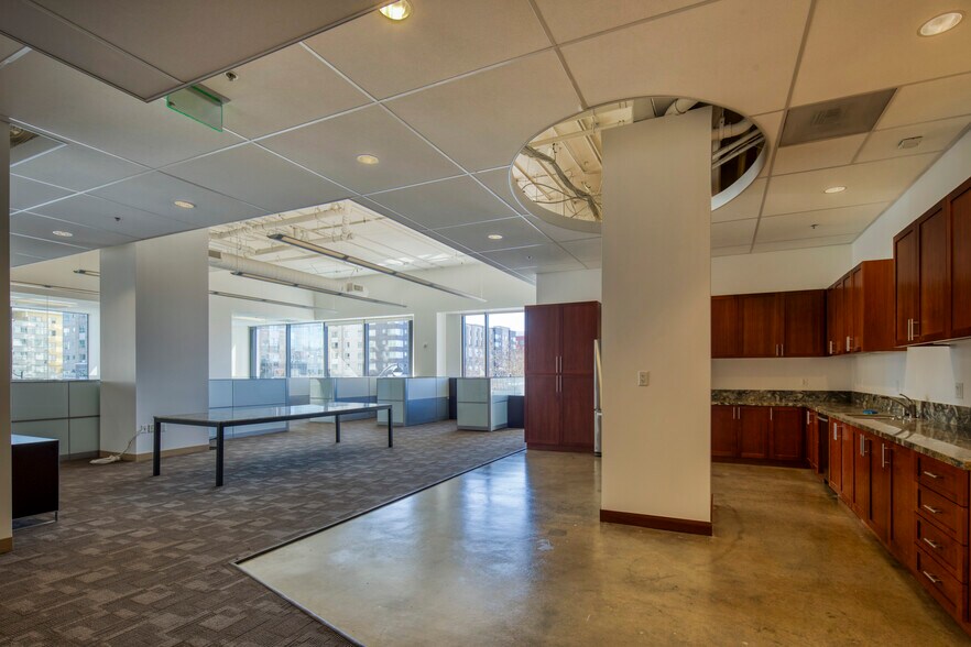More Photos Of 290 King St, San Francisco Medical For Lease