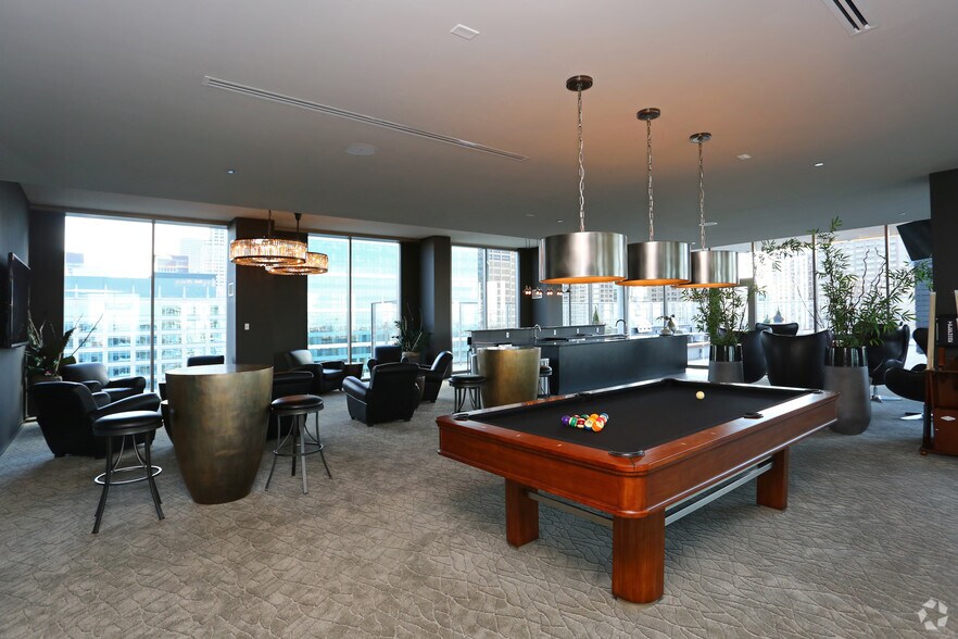 More Photos Of 123 N Desplaines St, Chicago Apartments For Lease