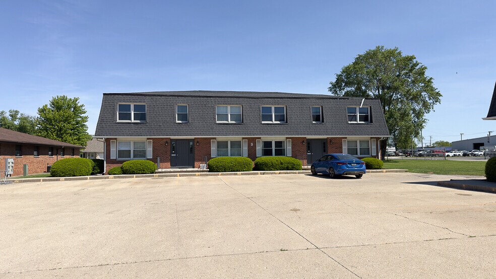 More Photos Of 2 Michael St, Streator Apartments For Sale