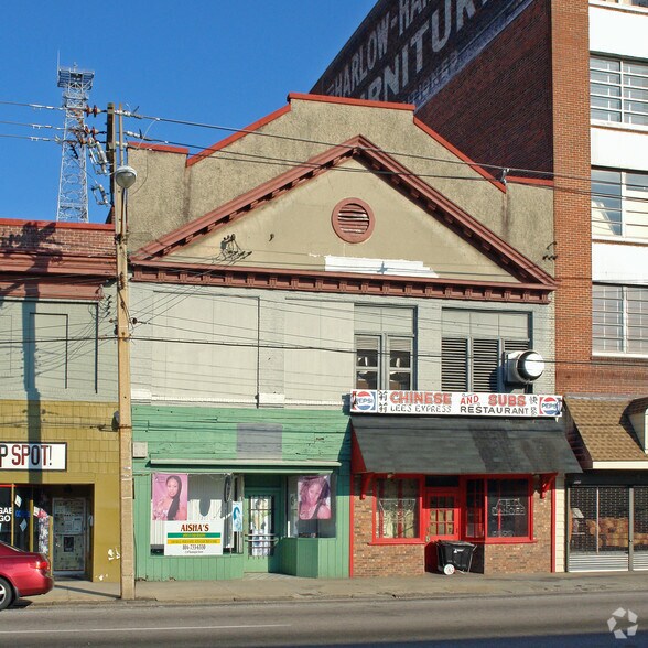 Primary Photo Of 21-23 W Washington St, Petersburg Freestanding For Lease
