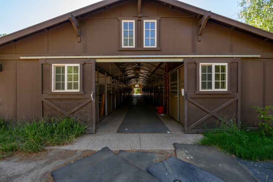 More Photos Of 38831 Pauba Rd, Temecula Land For Sale