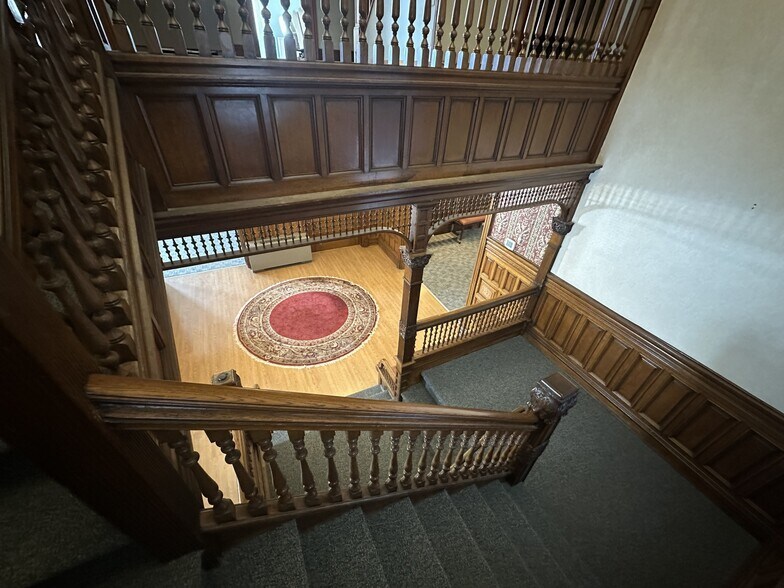 More Photos Of 1160 Main St, Buffalo Office For Sale