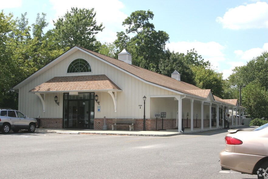 More Photos Of 2 Monmouth Ave, Freehold General Retail For Sale