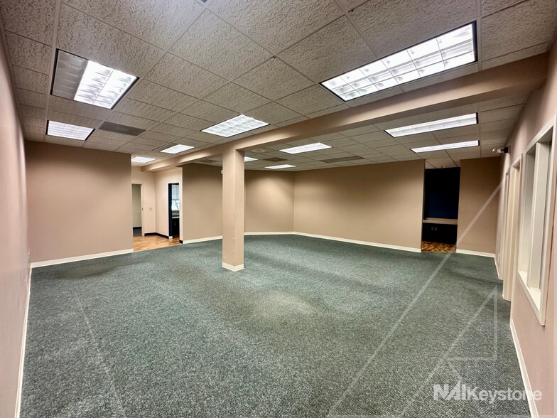 More Photos Of 2201 Ridgewood Rd, Wyomissing Medical For Sale