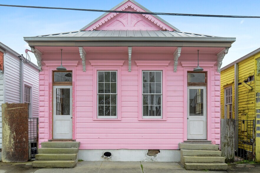 More Photos Of 2500 Freret St, New Orleans Apartments For Sale