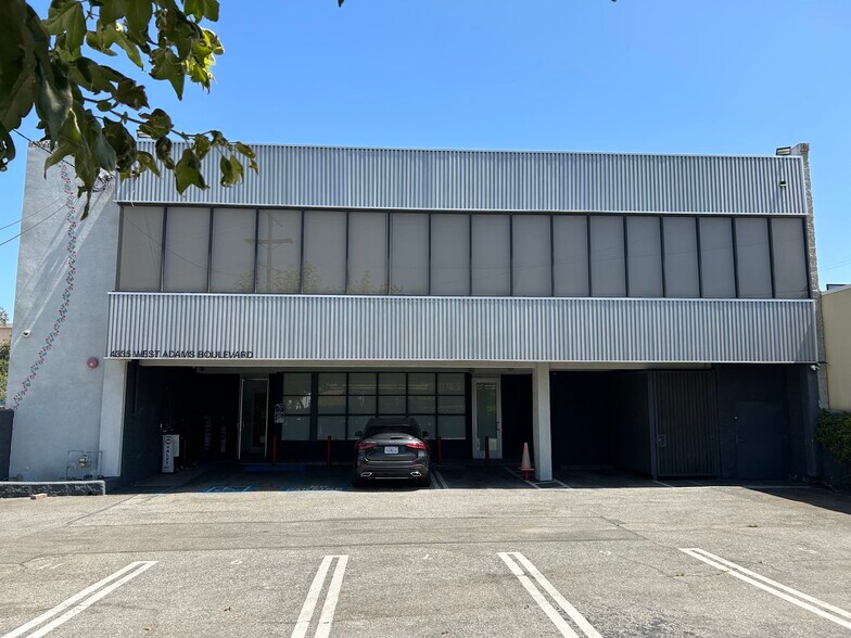 More Photos Of 4335 W Adams Blvd, Los Angeles Office For Lease