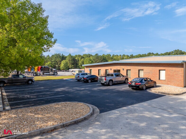 More Photos Of 1809 Westgate Pky SW, Atlanta Industrial For Lease