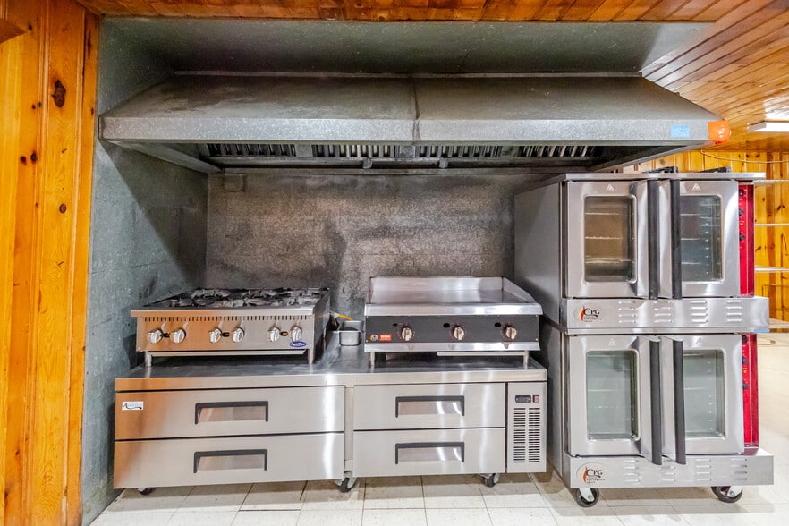 More Photos Of 6385 W White Mountain Blvd, Lakeside Lodge Meeting Hall For Sale