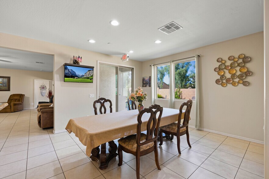 More Photos Of 18000 W Assisted Living Home LN, Surprise Assisted Living For Sale