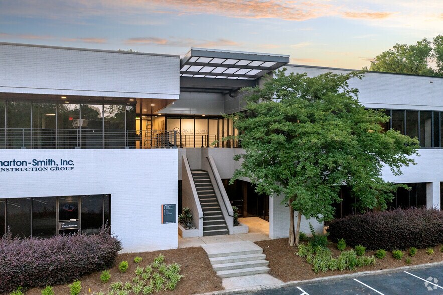 More Photos Of 5601 77 Center Dr, Charlotte Office For Lease