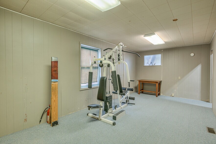 More Photos Of 502 NE Revere Ave, Bend Specialty For Sale