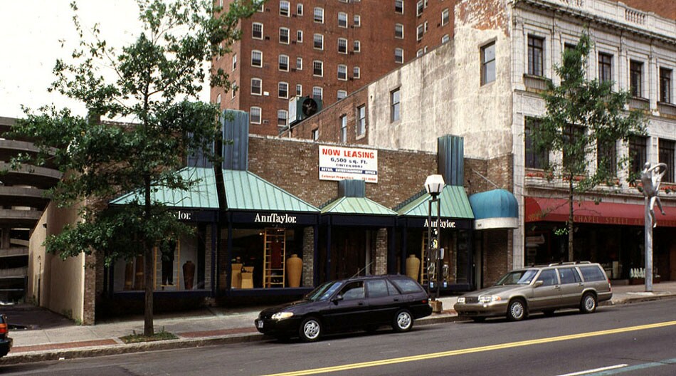 More Photos Of 968 Chapel St, New Haven Storefront Retail Office For Lease