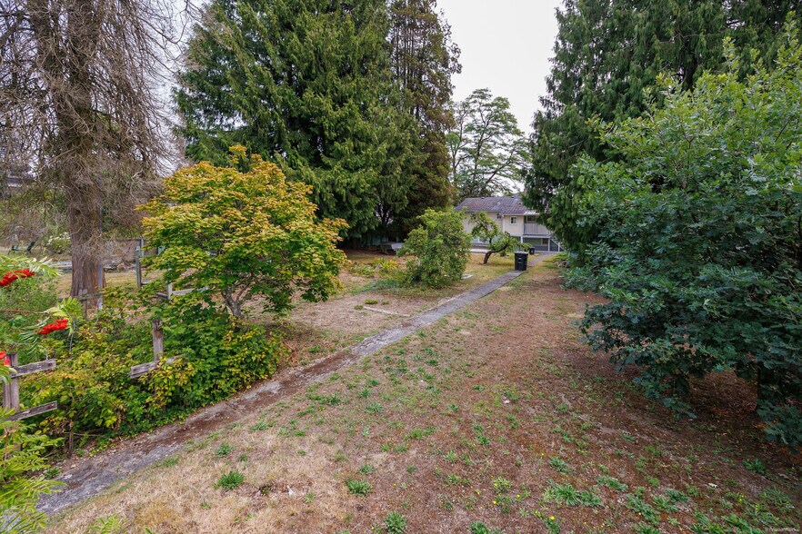 More Photos Of 7289 Dow Av, Burnaby Land For Sale