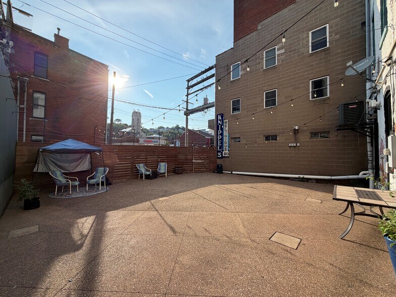 More Photos Of 101-123 Main St, Dubuque Apartments For Sale