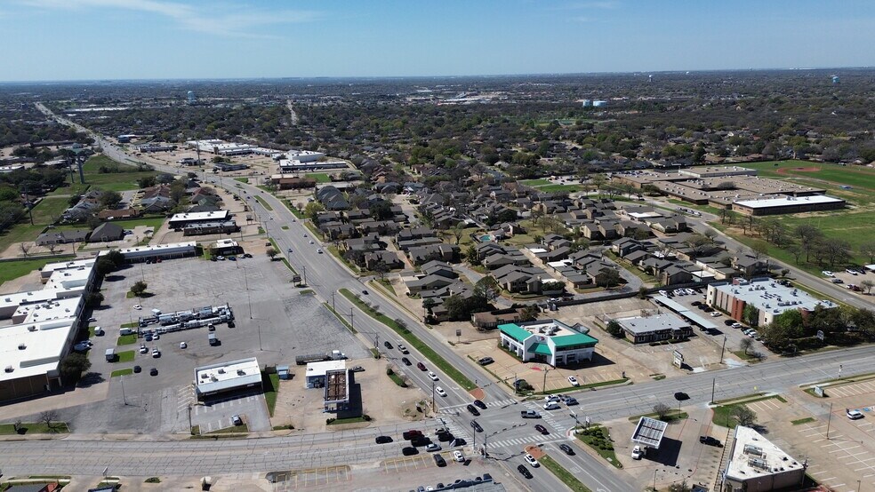 More Photos Of 2901 Brown Trl, Bedford Medical For Sale