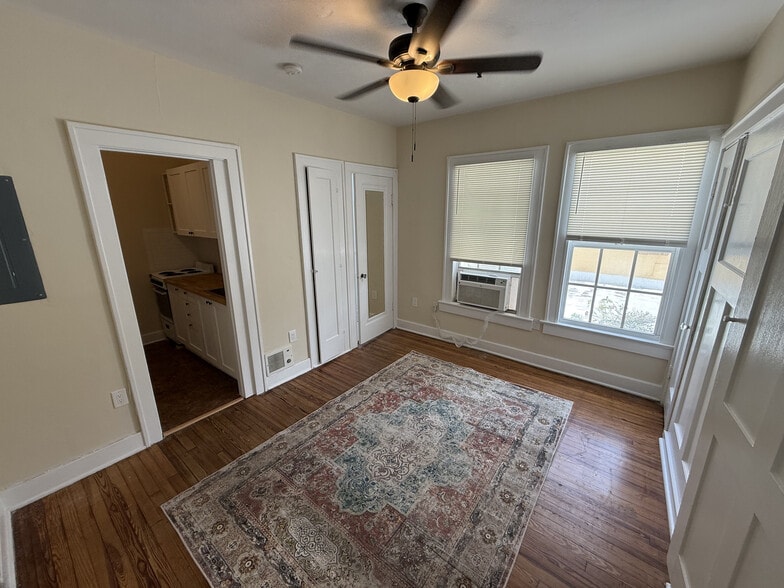 More Photos Of 2101 14th Ave, Vero Beach Apartments For Sale