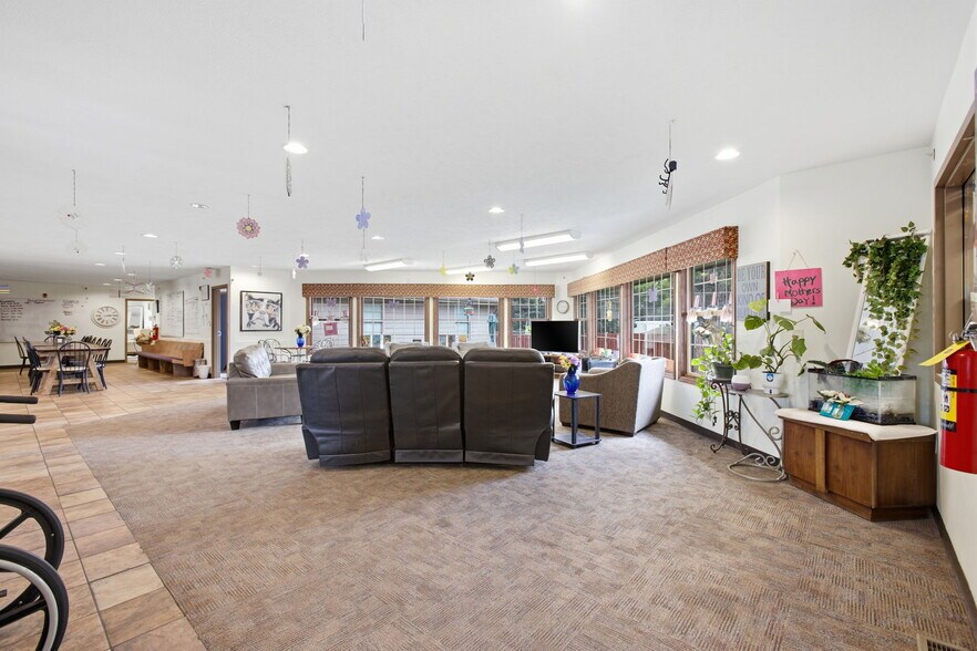 More Photos Of 437 Jefferson Rd, Fremont Shelter For Sale