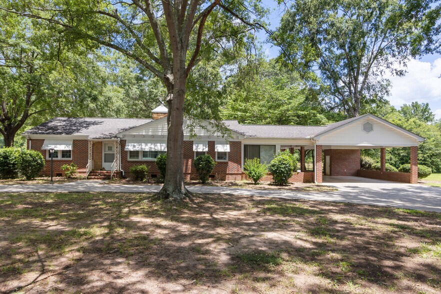 More Photos Of 23425 US Highway 76, Clinton Land For Sale