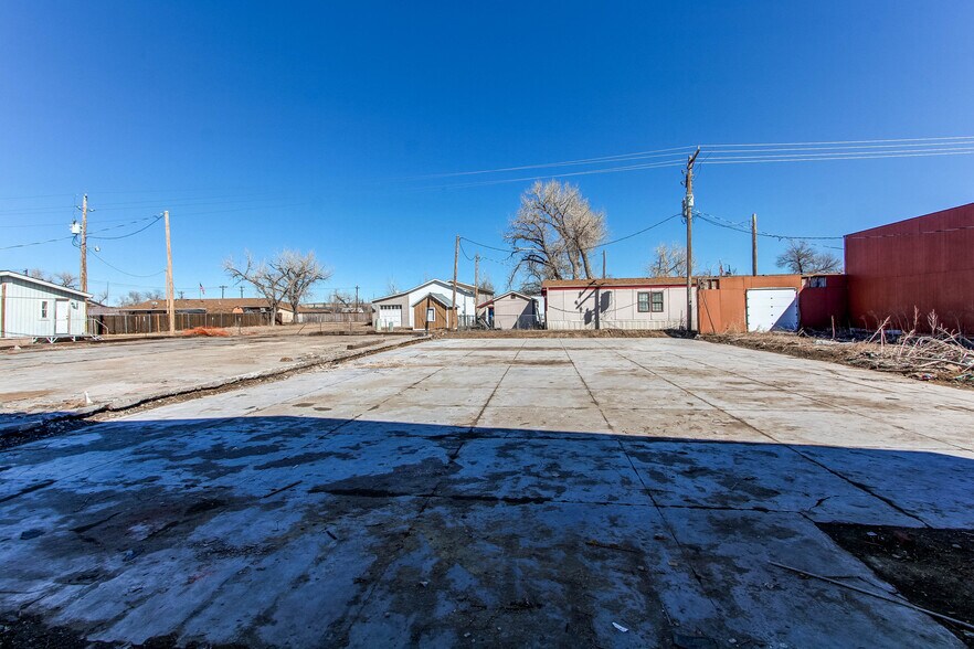 More Photos Of 618 1st Ave, Deer Trail Restaurant For Sale