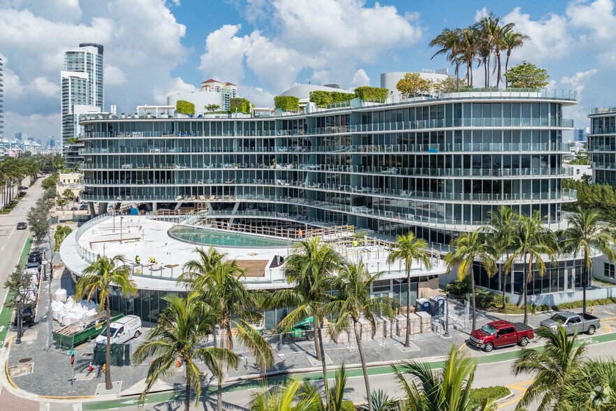More Photos Of 1 Collins Ave, Miami Beach Apartments For Lease