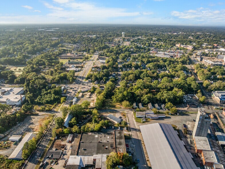 More Photos Of 1008 Gilbert St, Durham Land For Lease
