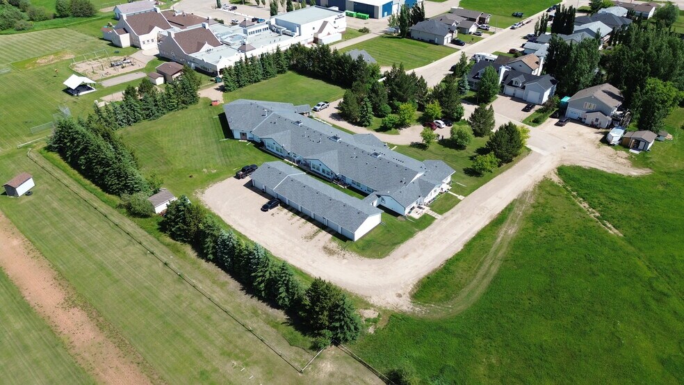 More Photos Of 9606 101 Av, Plamondon Apartments For Sale