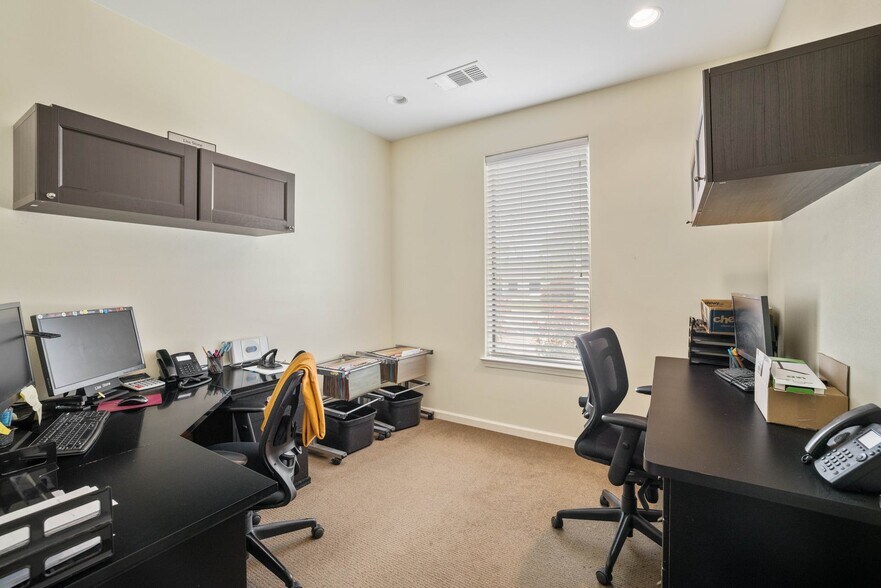 More Photos Of 3009 Glacier Pass, Cedar Park Medical For Lease