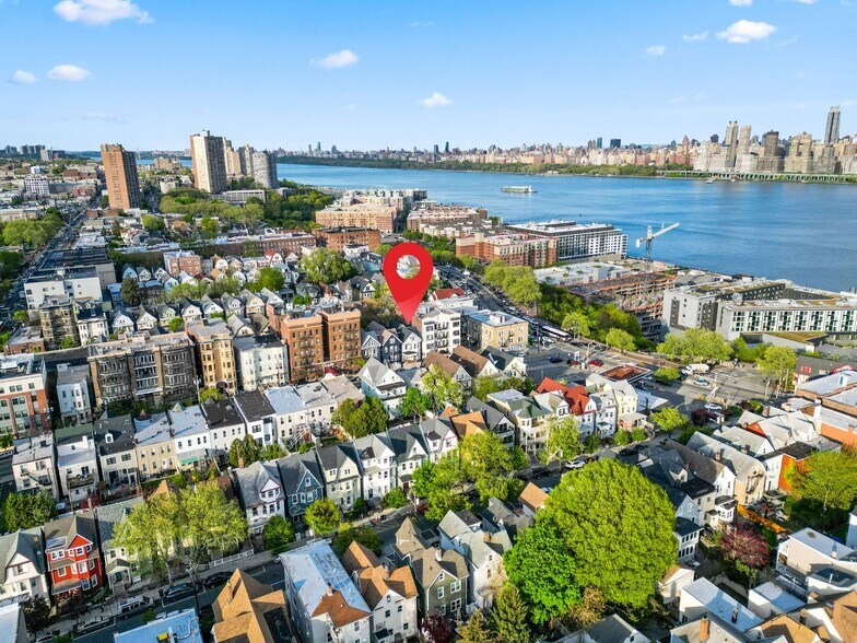 More Photos Of 14 48th St, Weehawken Apartments For Sale