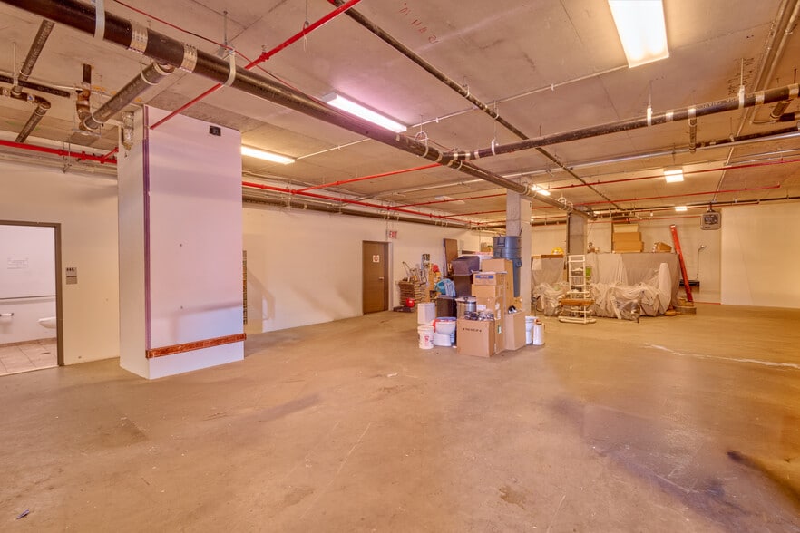 More Photos Of 898 Saint Nicholas Ave, New York Apartments For Lease
