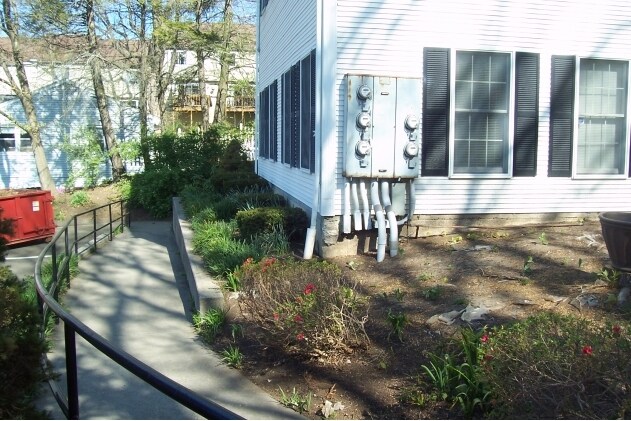 More Photos Of 118 Coalpit Hill Rd, Danbury Office For Lease