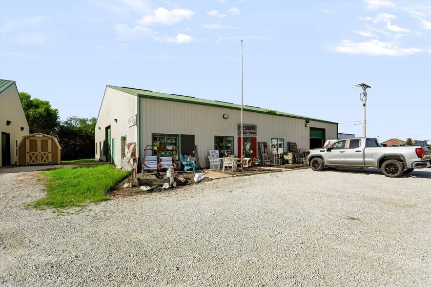 More Photos Of 291 E Two Cent Rd, Bargersville Warehouse For Sale