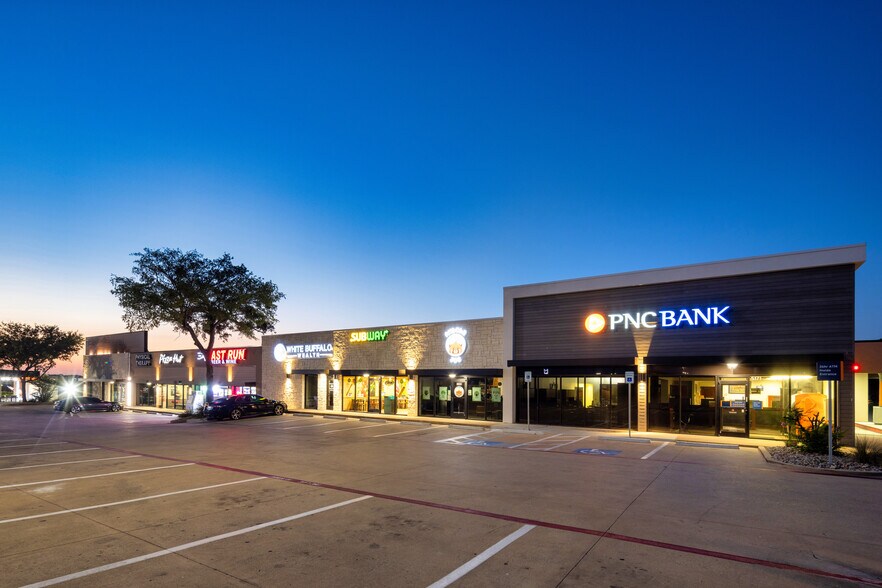 More Photos Of 5123-5171 E I-20 N, Willow Park Storefront Retail Office For Lease