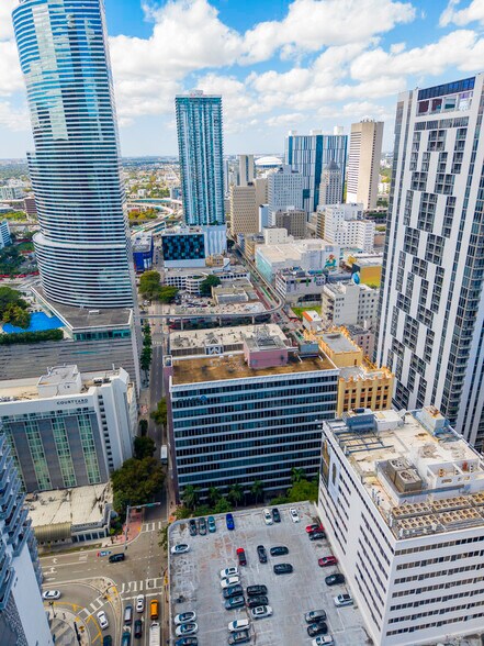 More Photos Of 150 SE 2nd Ave, Miami Office Residential For Sale