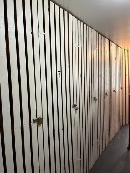 More Photos Of 701 Pyramid Hill Blvd, Hamilton Apartments For Sale