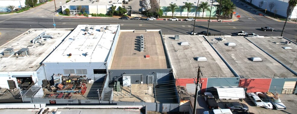 More Photos Of 13115 S Broadway, Los Angeles Warehouse For Sale