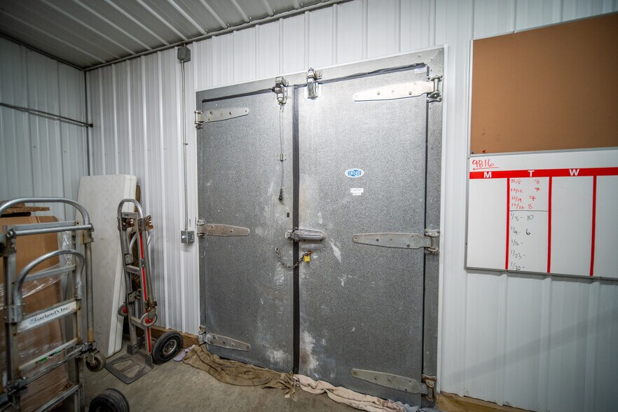 More Photos Of 7447 Dresser Dr NE, Rochester Refrigeration Cold Storage For Sale