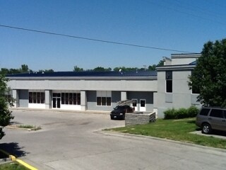More Photos Of 801 NW Commerce Dr, Lee's Summit Sports And Entertainment For Sale