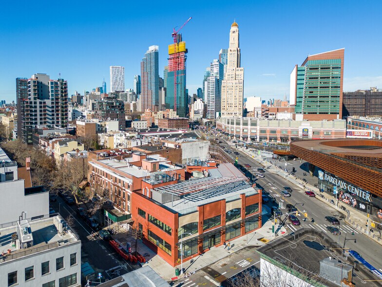 More Photos Of 178 Flatbush Ave, Brooklyn Storefront Retail Office For Lease