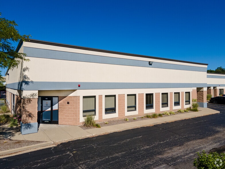 More Photos Of 30W100-30W114 Butterfield Rd, Warrenville Manufacturing For Lease