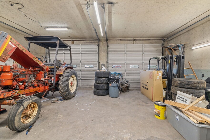 More Photos Of 11070 Highway 20, Florence General Retail For Sale