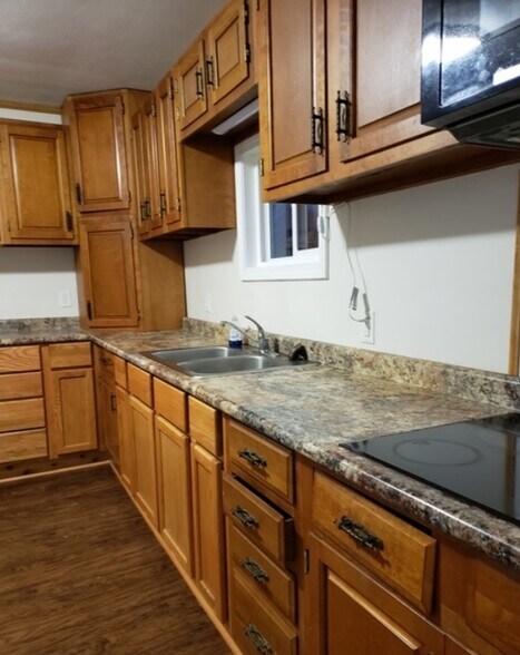 More Photos Of 4479 E Shore Dr, Bremen Apartments For Sale